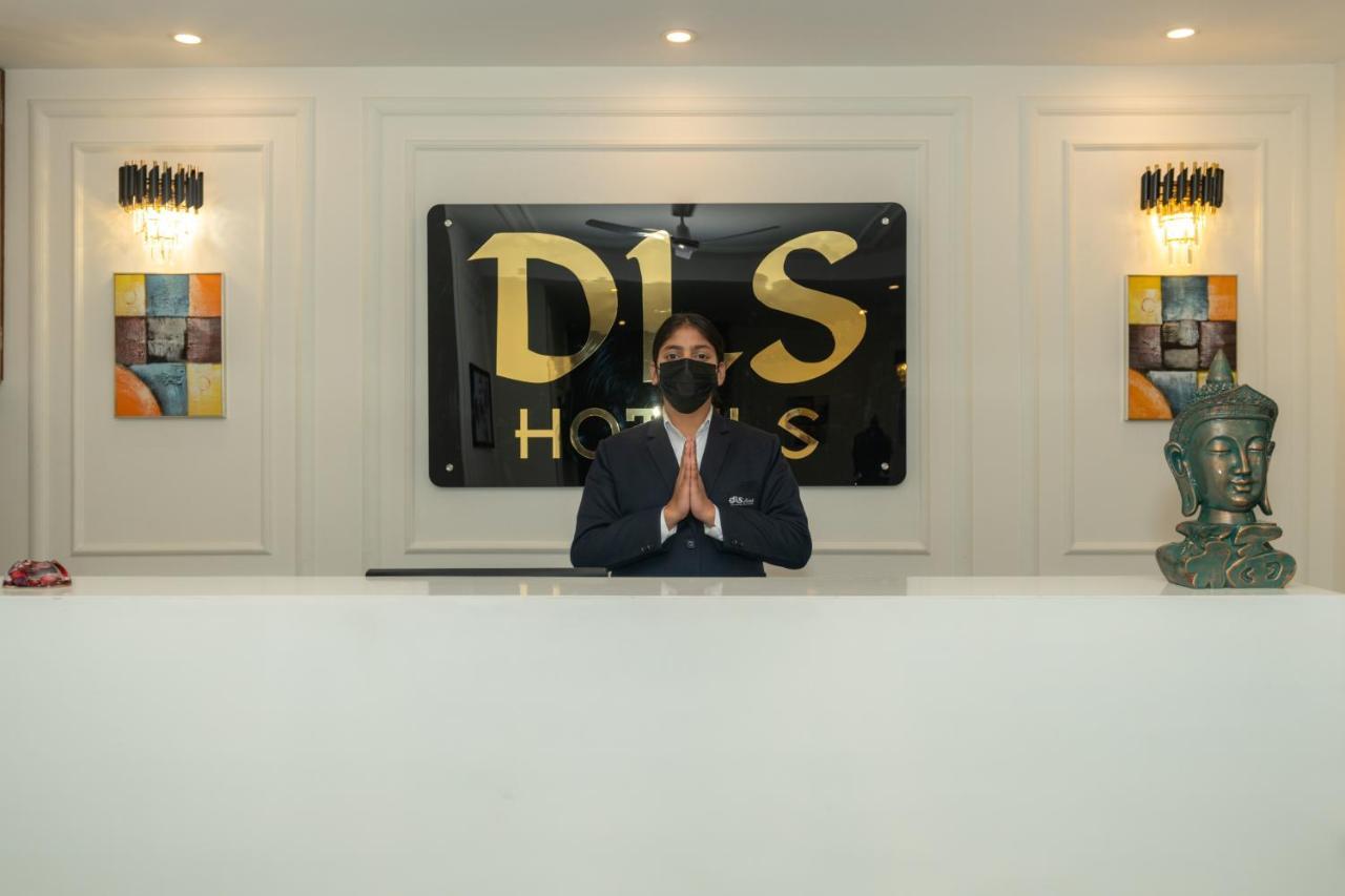 Grand Luxotica By Dls Hotels Dehradun Exterior foto
