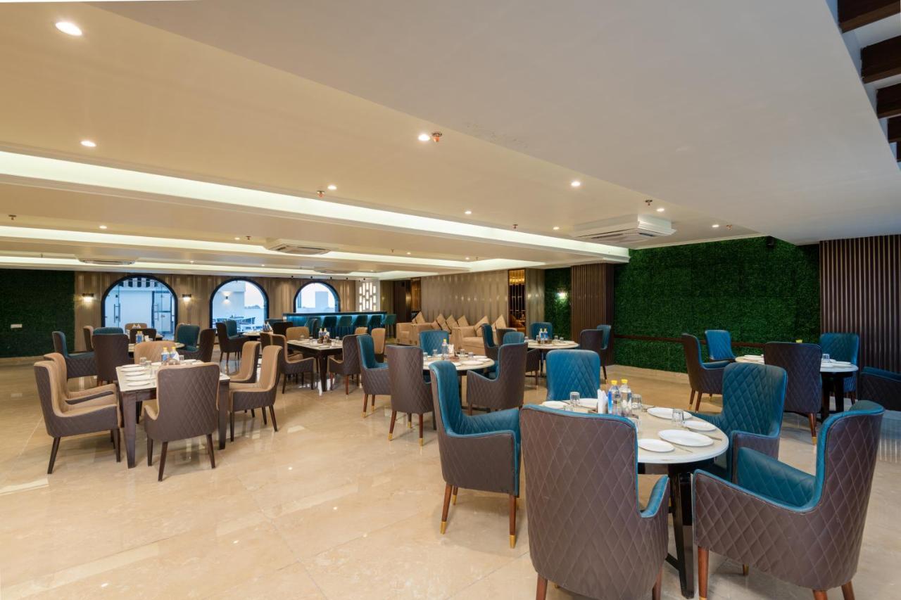 Grand Luxotica By Dls Hotels Dehradun Exterior foto